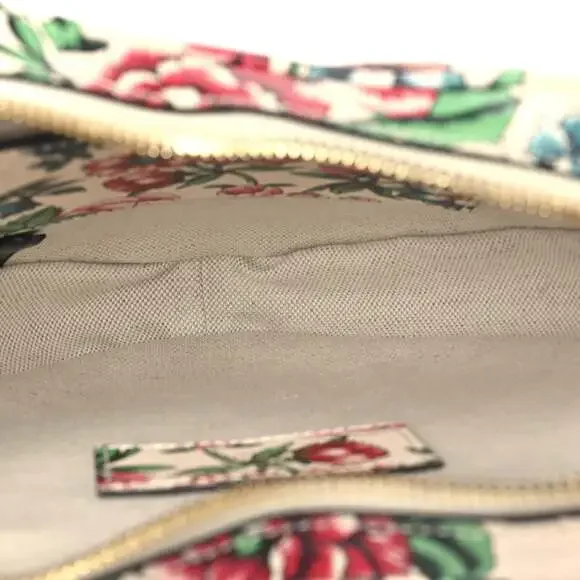 Gucci Calfskin Matelasse Diagonal Brit #247627G11B - Picture 4 of 9